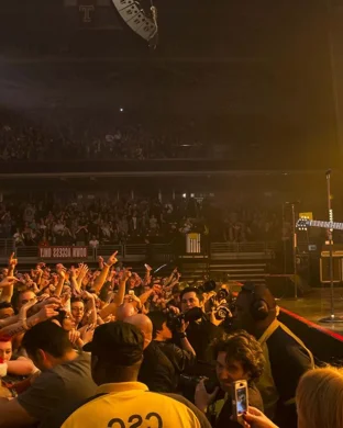 Live concert by Adam Ray