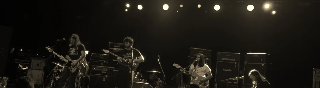 Dinosaur Jr.
