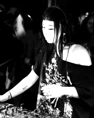 DJ Mandy