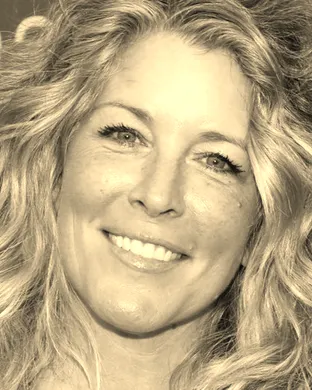 Laura Wright