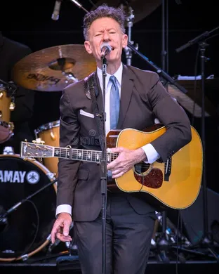 Lyle Lovett
