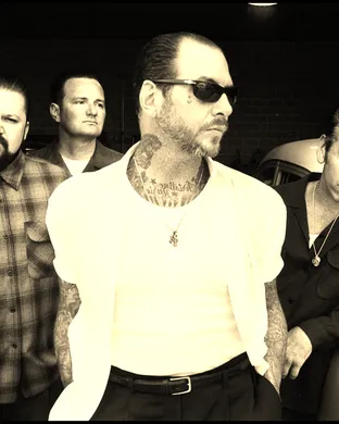Social Distortion
