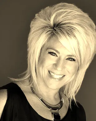 Theresa Caputo Portland